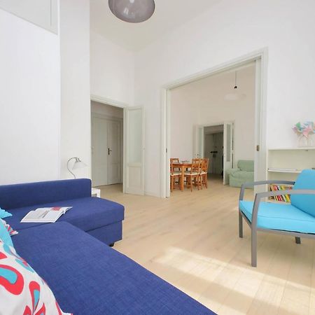 Fm Apartment Рим Екстериор снимка